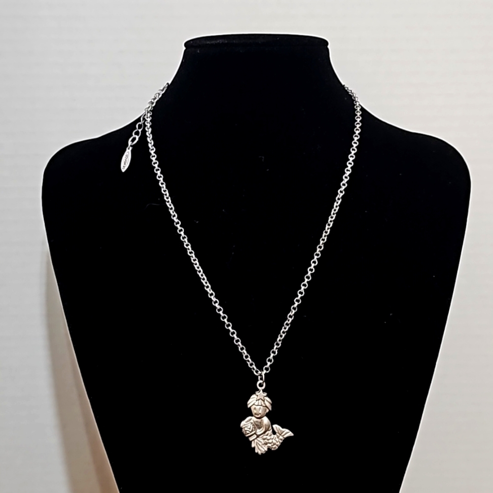5/$25 - Silvertone Aquarius Necklace ♒️